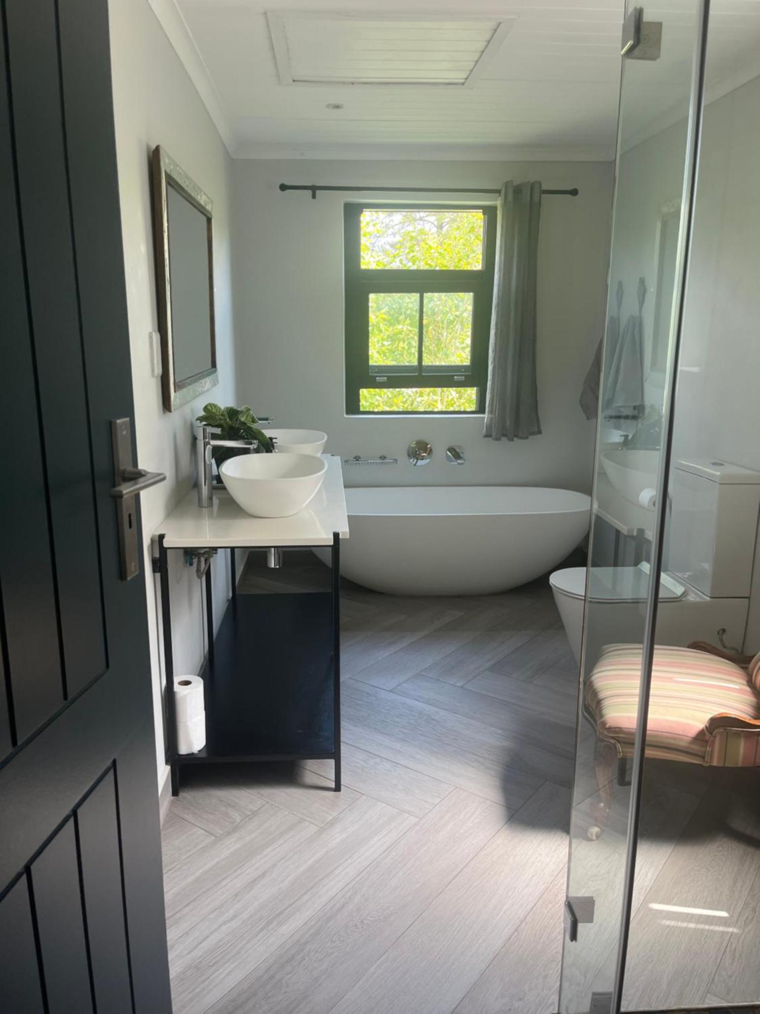 Comfortable Room With Large En Suite Bathroom 弗朗斯胡克 外观 照片